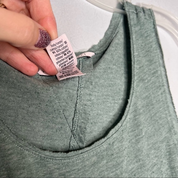 Victoria’s Secret Sleeveless Crewneck Light Dress - Picture 4 of 6